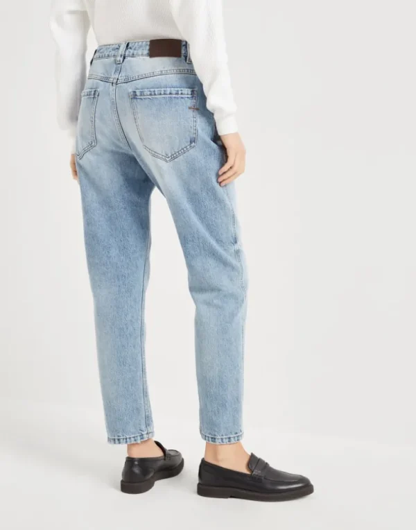 Authentic denim straight trousers with shiny bartack