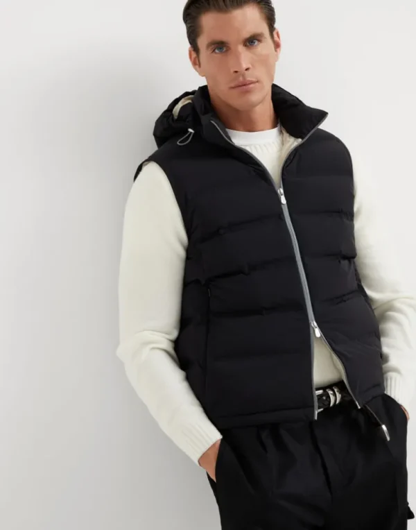 Bonded taffeta down vest with heat-bonded seams and detachable hood