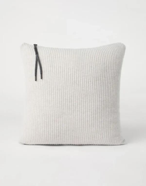 Cashmere English rib knit cushion with shiny zipper pull