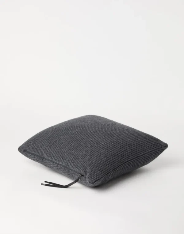 Cashmere English rib knit cushion with shiny zipper pull