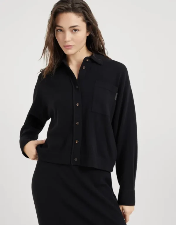 Cashmere knit shirt with shiny tab