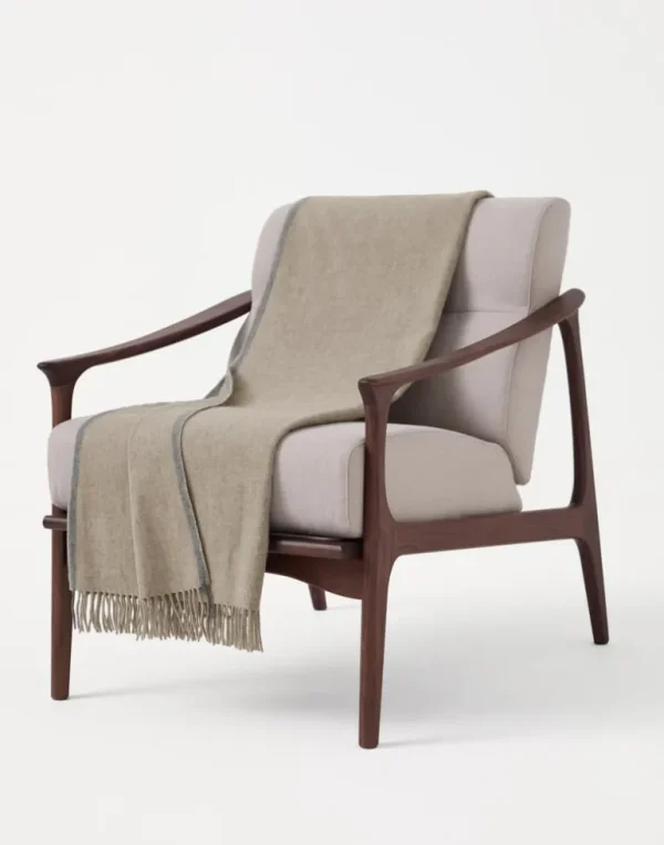 Cashmere travel throw with selvedge and fringe