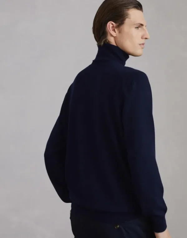 Cashmere turtleneck sweater