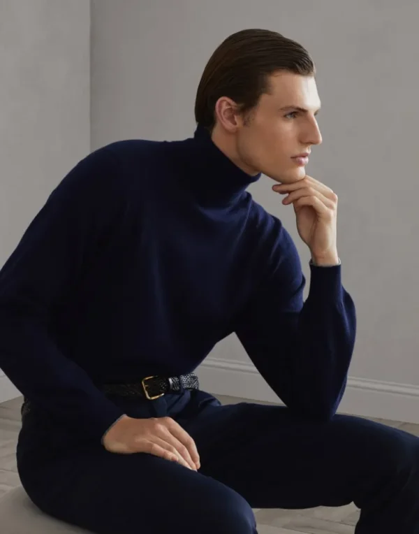 Cashmere turtleneck sweater