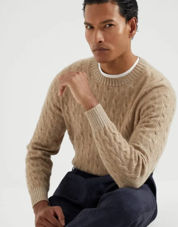 Cashmere vanisé cable knit sweater