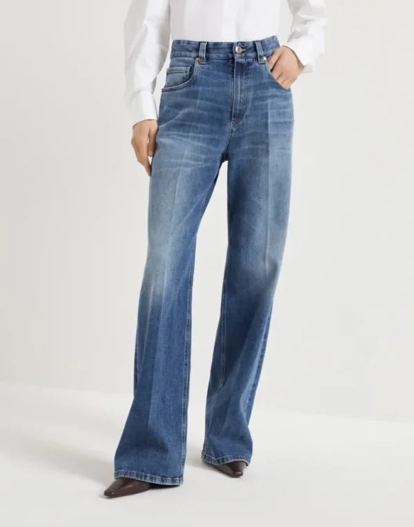 Comfort cotton denim loose five-pocket trousers with shiny tab