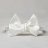 Cotton and silk satin bow tie