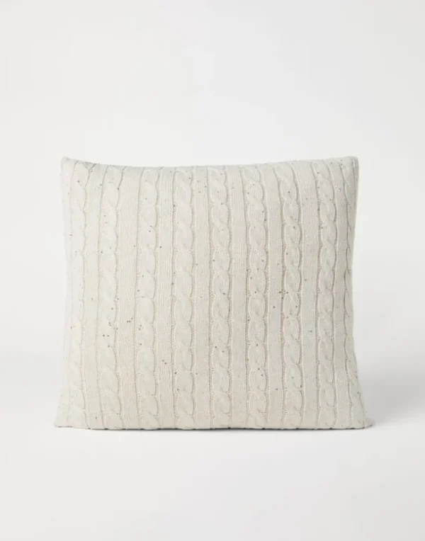 Cotton dazzling cables knit cushion