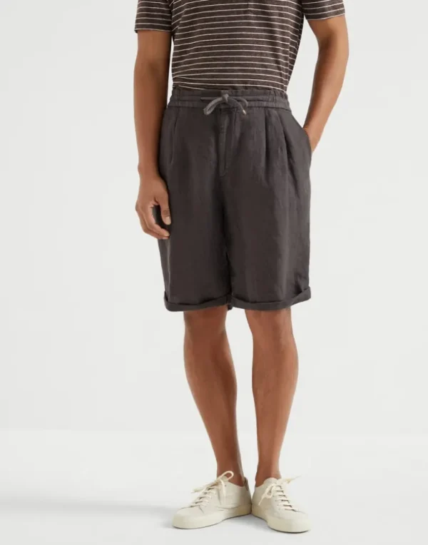 Garment-dyed Bermuda shorts in linen gabardine with drawstring and pleat