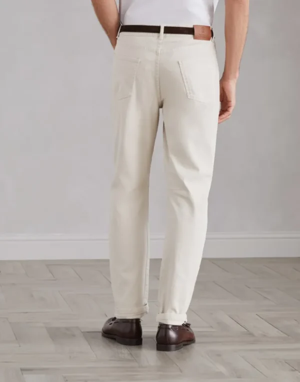 Garment-dyed comfort denim leisure fit five-pocket trousers