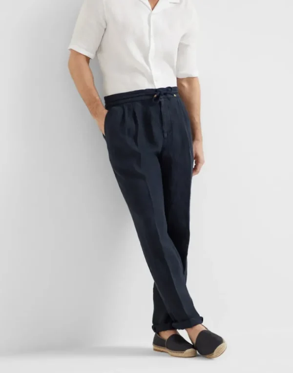 Garment-dyed leisure fit trousers in linen gabardine with drawstring and double pleats