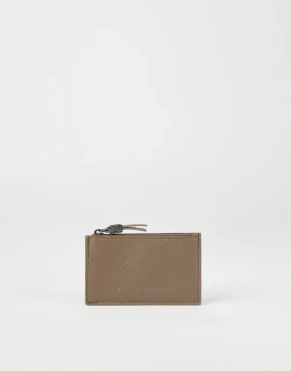 Grained leather card case with shiny zipper pull