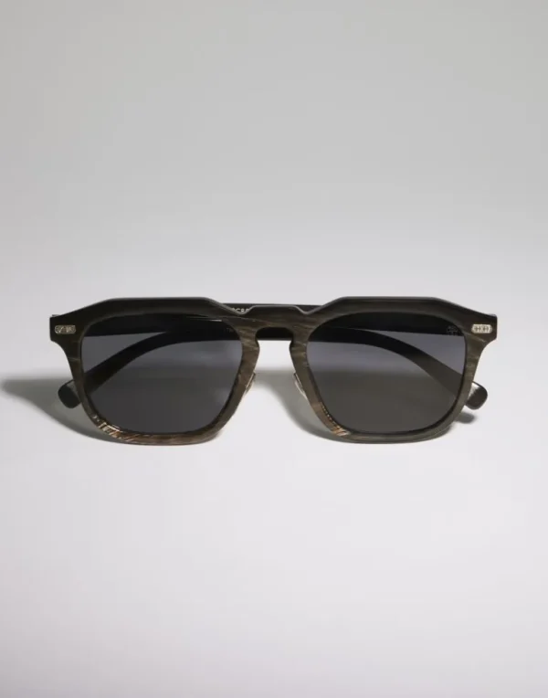 Iconic Meridian horn sunglasses