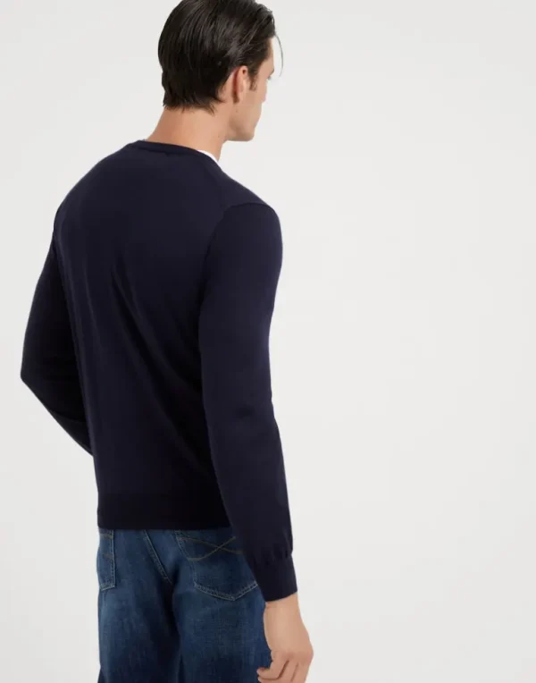 Lightweight cashmere and silk crew neck sweater