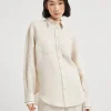 Linen shirt with shiny cuffs