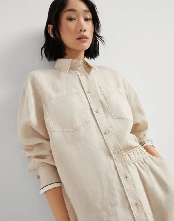 Linen shirt with shiny cuffs