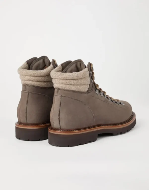 Nubuck mountain-style boots with wool diagonal insert