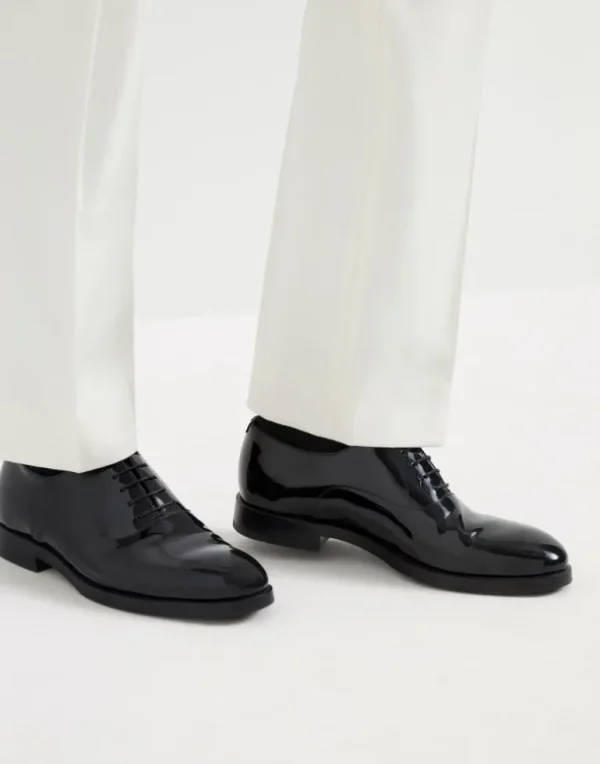 Patent calfskin Oxfords