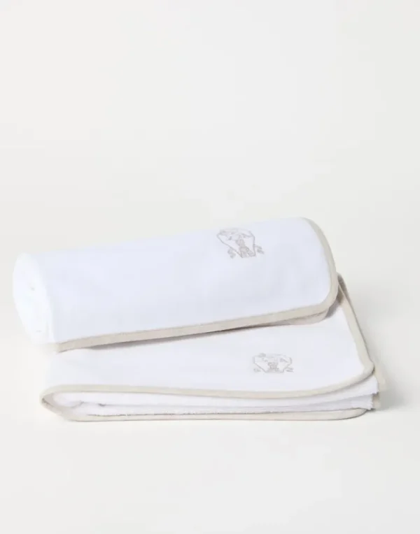 2-piece cotton terrycloth bath towel set with embroidery