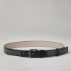 Precious belt in grained leather