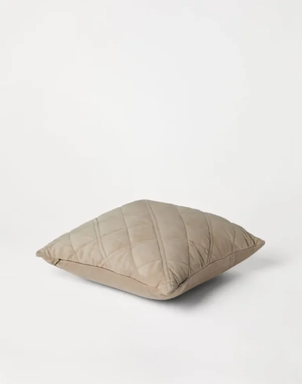 Quilted suede cushion with monili