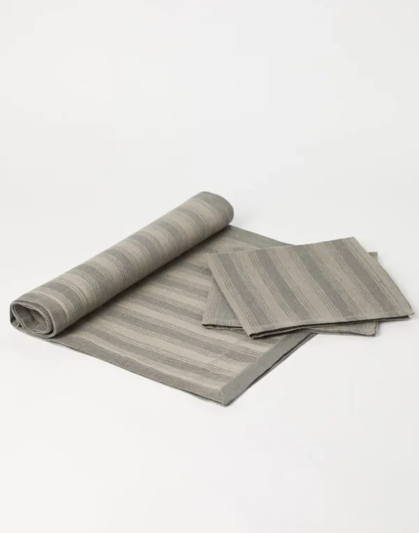 Runner and two napkins set in striped linen