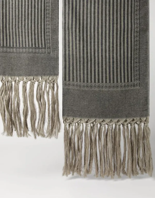 Set of two linen and cashmere chevron towels with hand-knotted fringes