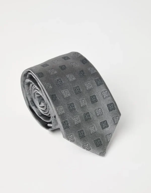 Silk tie with squares pattern