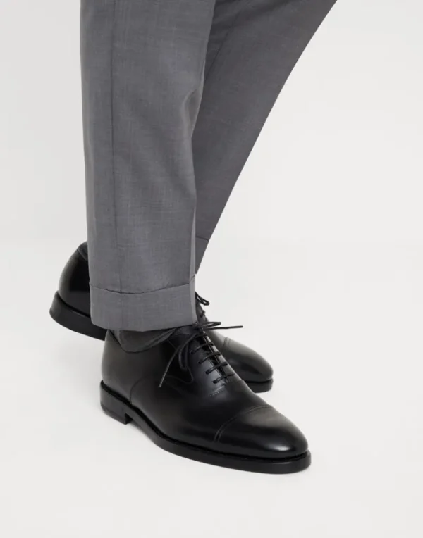 Smart calfskin cap toe Oxfords