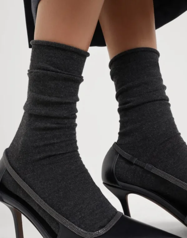 Stretch cashmere knit socks