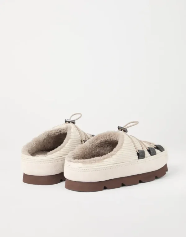 Suede and corduroy mountain slippers with shearling lining and shiny eyelets