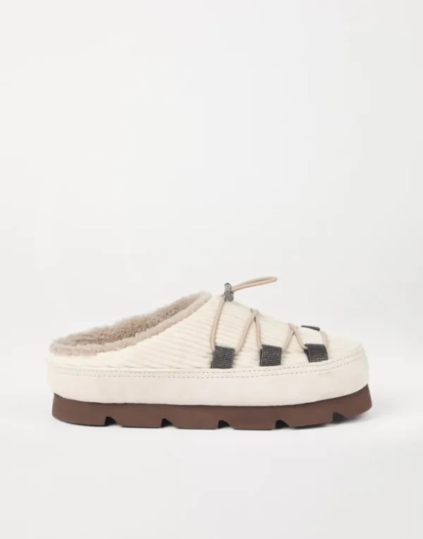 Suede and corduroy mountain slippers with shearling lining and shiny eyelets