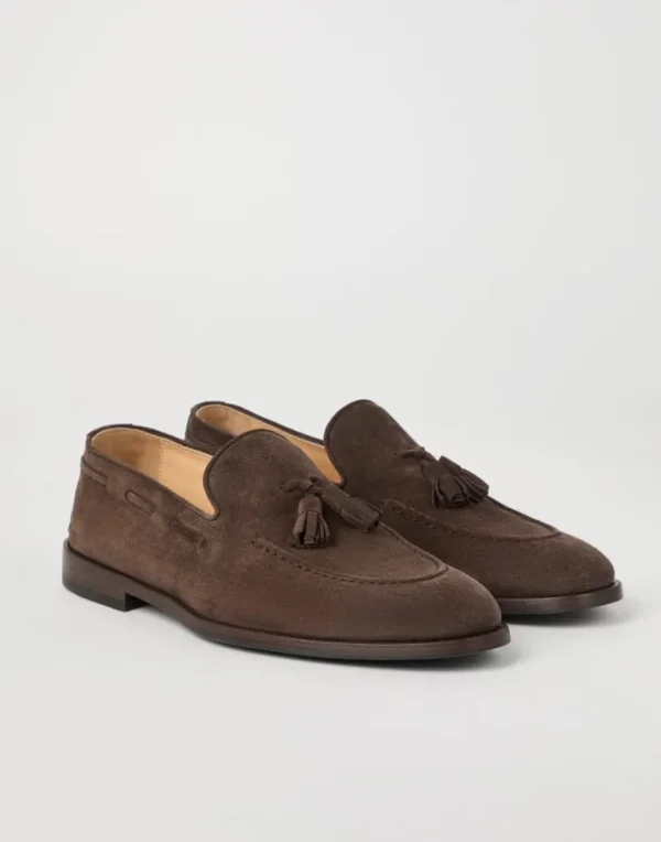 Suede loafers with tassels