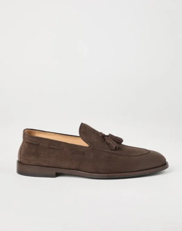 Suede loafers with tassels