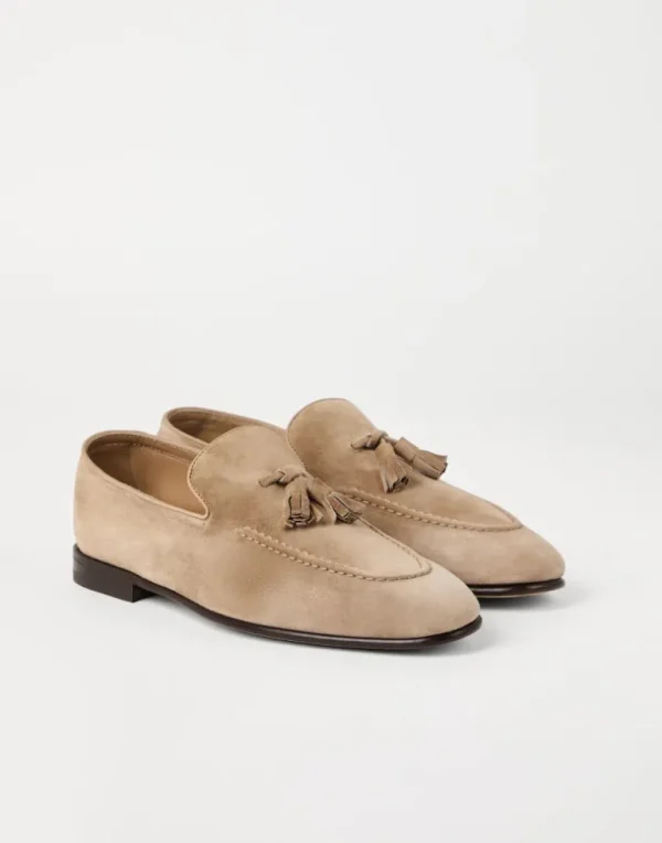 Suede soft loafers with tassels