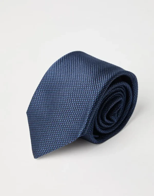 Textured silk twill tie