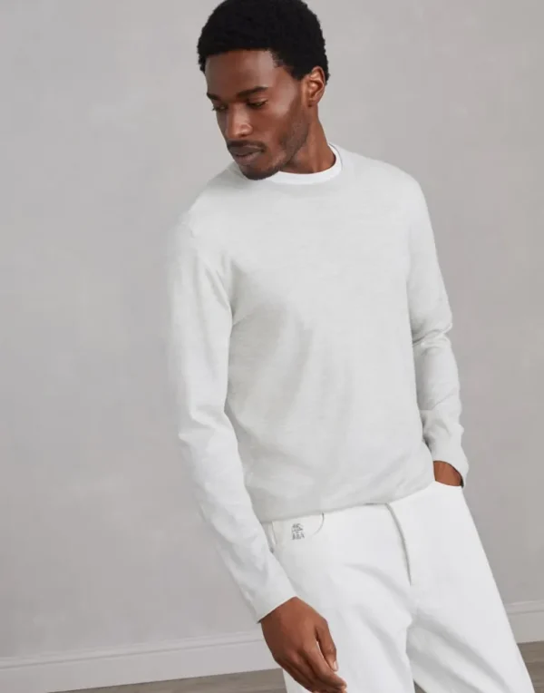 Virgin wool and cashmere lightweight sweater