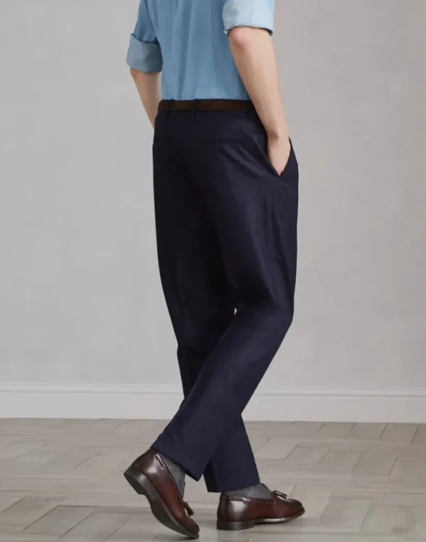 Virgin wool flannel leisure fit trousers with pleat