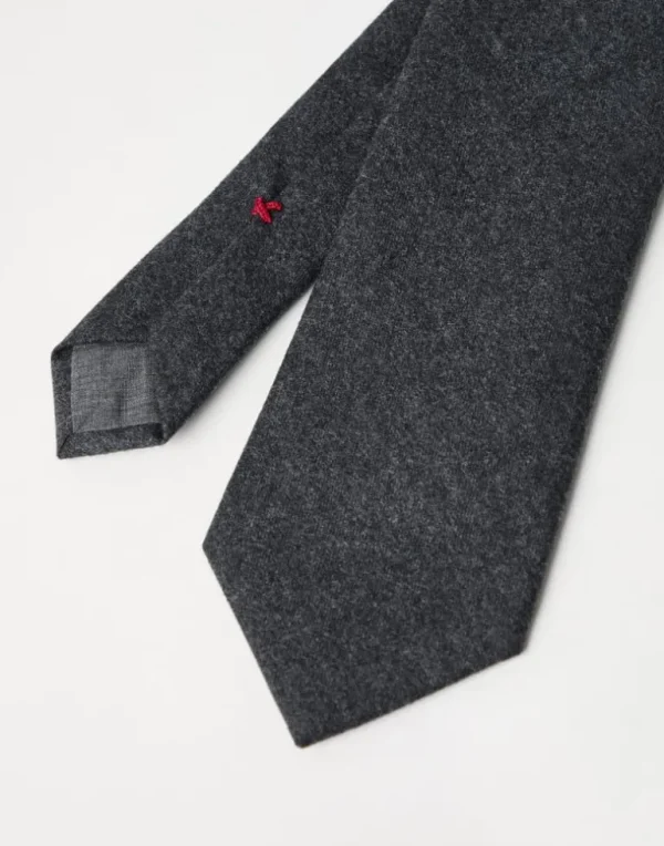 Virgin wool flannel tie