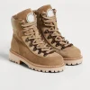 Washed suede mountain-style boots with patch