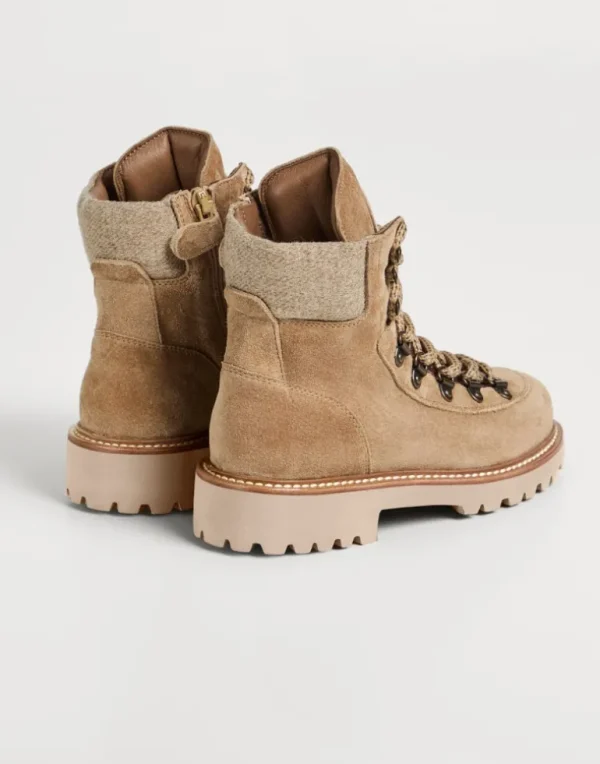 Washed suede mountain-style boots with patch